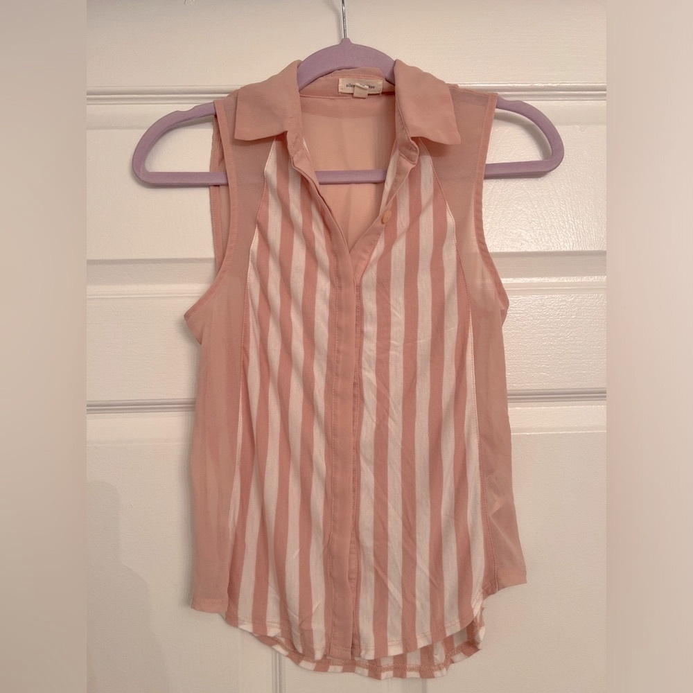 Sleeveless Blouse